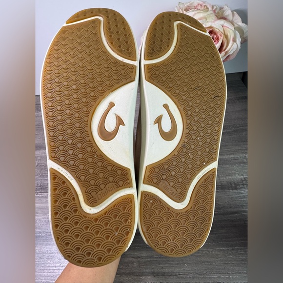 OluKai Lae’ahi Li Drop Heel Canvas Khaki Sneakers size 9.5 $150 - Picture 6 of 11